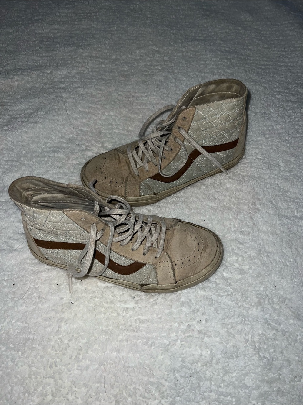 Vans High-Top Sneakers in Beige and Brown